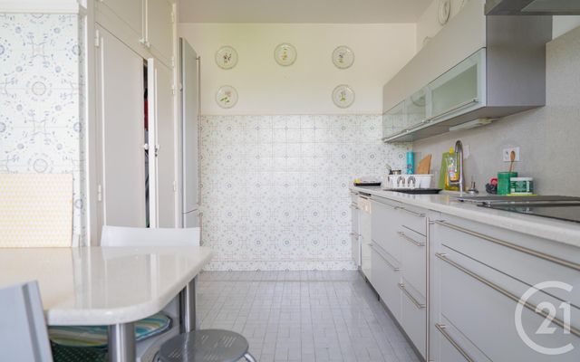 Afficher la photo en grand Appartement T3 à vendre - 3 pièces - 92,60 m2 - Bayonne - 64 - AQUITAINE