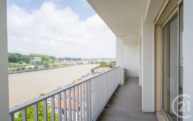 Afficher la photo en grand Appartement T3 à vendre - 3 pièces - 92,60 m2 - Bayonne - 64 - AQUITAINE