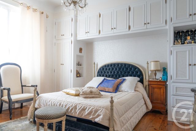 Afficher la photo en grand Maison à vendre - 5 pièces - 170 m2 - Boucau - 64 - AQUITAINE