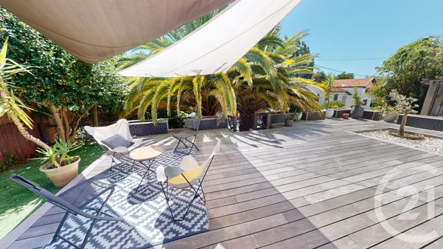 Afficher la photo en grand Maison à vendre - 6 pièces - 170 m2 - Bayonne - 64 - AQUITAINE