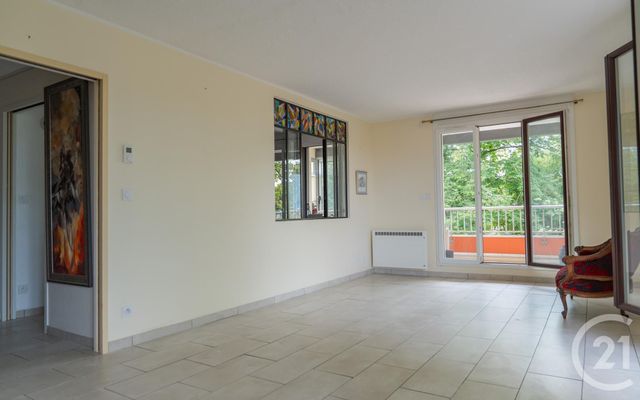 Afficher la photo en grand Appartement F4 à vendre - 4 pièces - 82 m2 - Bayonne - 64 - AQUITAINE