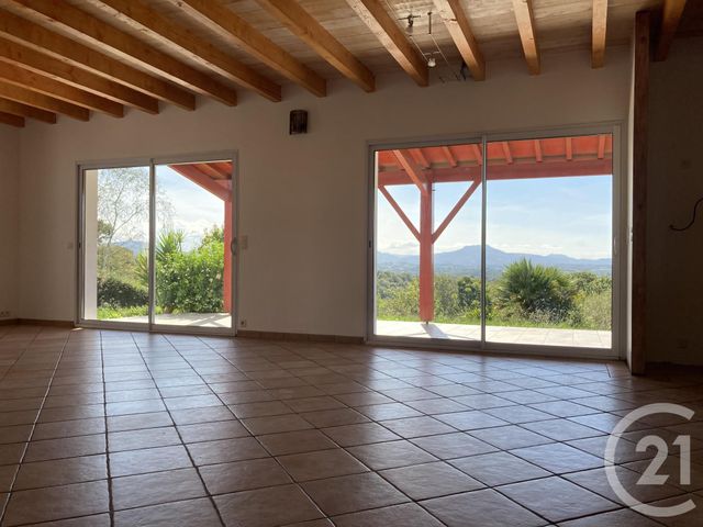 Maison à louer - 6 pièces - 145 m2 - Jatxou - 64 - AQUITAINE