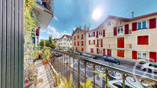 Appartement F3 à vendre - 3 pièces - 65,49 m2 - Bayonne - 64 - AQUITAINE