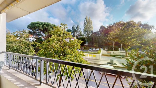 Afficher la photo en grand Appartement T5 à vendre - 5 pièces - 132,29 m2 - Bayonne - 64 - AQUITAINE