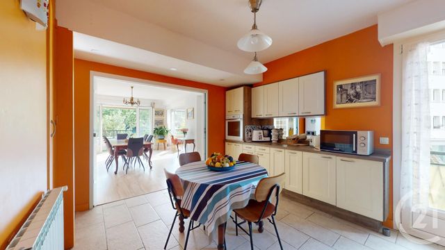 Afficher la photo en grand Appartement T5 à vendre - 5 pièces - 132,29 m2 - Bayonne - 64 - AQUITAINE