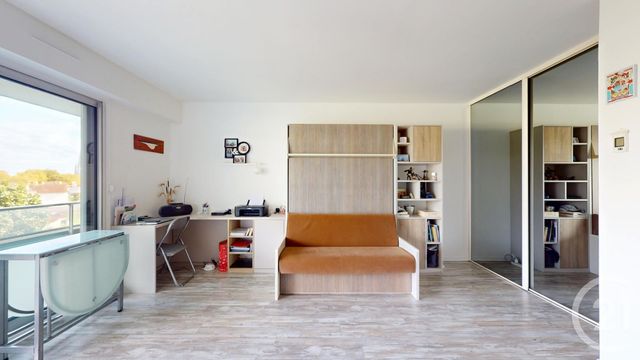 Afficher la photo en grand Appartement Studio à vendre - 1 pièce - 27 m2 - Bayonne - 64 - AQUITAINE
