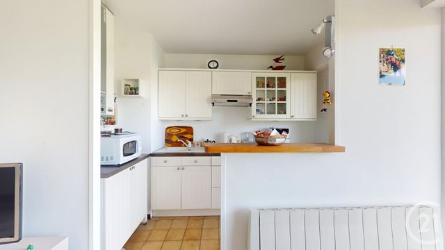 Afficher la photo en grand Appartement Studio à vendre - 1 pièce - 27 m2 - Bayonne - 64 - AQUITAINE