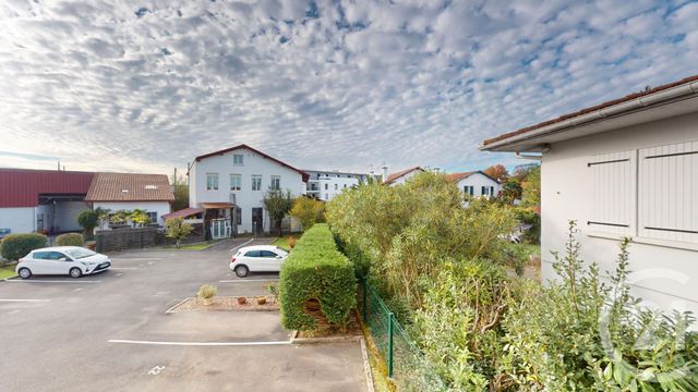 Afficher la photo en grand Appartement à vendre - 2 pièces - 41,76 m2 - Bayonne - 64 - AQUITAINE