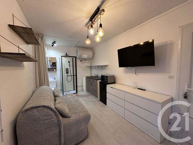 Appartement Studio &agrave; vendre - 1 pi&egrave;ce - 13 m2 - Bayonne - 64 - AQUITAINE