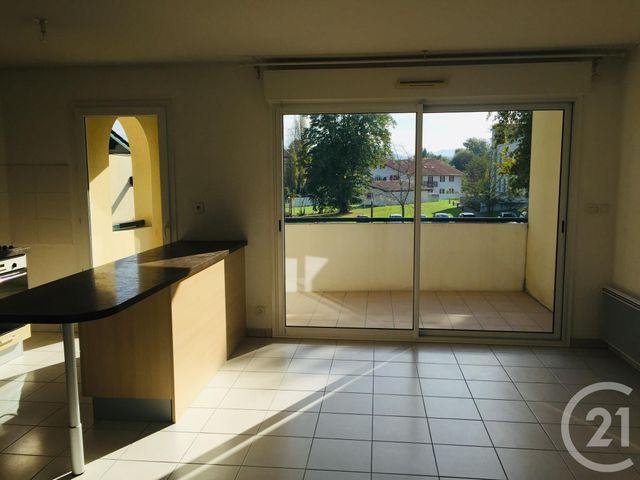 Appartement F3 &agrave; louer - 3 pi&egrave;ces - 62 m2 - Ustaritz - 64 - AQUITAINE